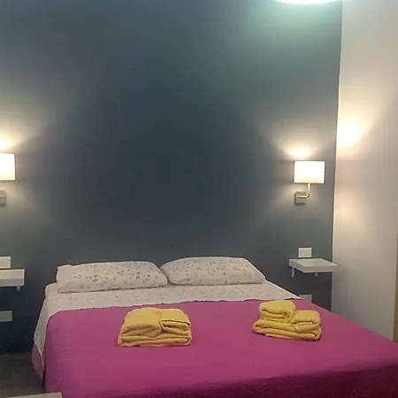 Eleonora Bed & Breakfast 4*