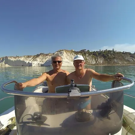 Couette-café Eleonora 4*